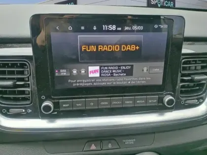 Photo 10 Kia Stonic  1.0 T-GDi 100 ch ISG BVM5 Active