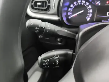Photo 16 Citroën C3  BlueHDi 100 ch BVM6 Plus
