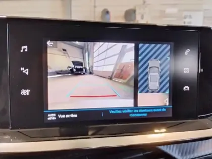 Photo 25 Peugeot 2008  PureTech 130 S&S EAT8 Allure