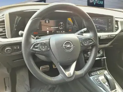 Photo 11 Opel Grandland  Hybrid 225 ch BVA8 GS Line