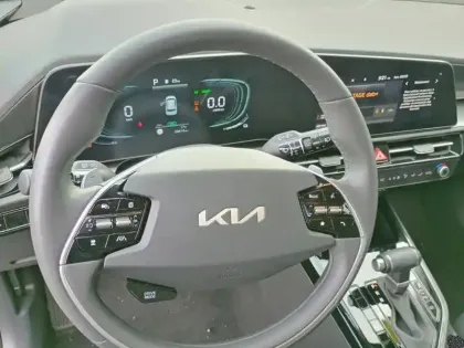 Photo 11 Kia Niro  1.6 GDi 138 ch HEV DCT6 Active