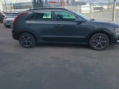 Photo 27 Kia Niro  1.6 GDi 138 ch HEV DCT6 Active