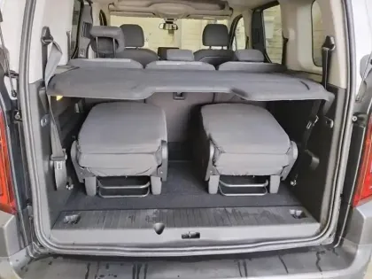 Photo 7 Citroën Berlingo  Taille M BlueHDi 130 S&S BVM6 Shine