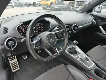 Photo 10 Audi Tt  Coupé 2.0 TFSI 230 S line