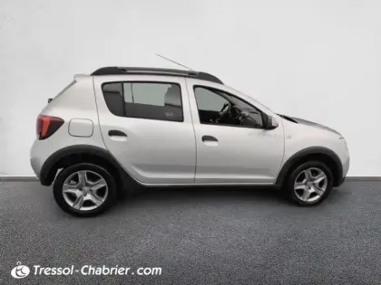 Photo 11 Dacia Sandero  Blue dCi 95 Stepway