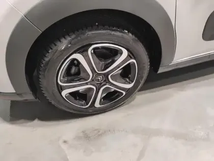 Photo 14 Citroën C3  PureTech 83 S&S BVM5 Feel Pack