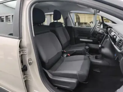 Photo 8 Citroën C3  BlueHDi 100 ch BVM6 Plus
