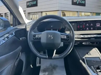 Photo 11 DS DS 4  PureTech 130 EAT8 Performance Line