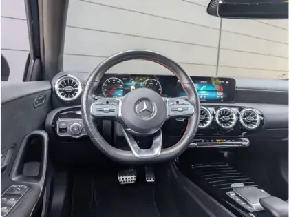 Photo 11 Mercedes Classe A 200 d