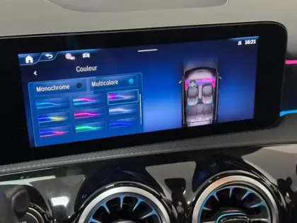 Photo 17 Mercedes Classe A 250 e Hybrid EQ AMG Line