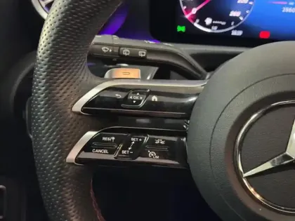 Photo 11 Mercedes Classe A 250 e Hybrid EQ AMG Line