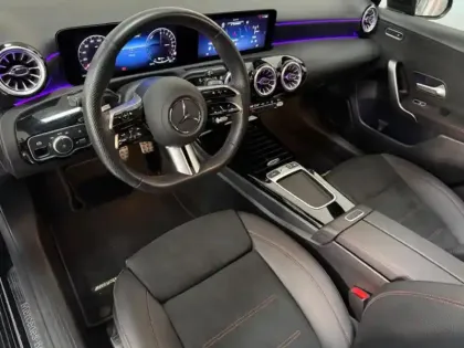 Photo 8 Mercedes Classe A 250 e Hybrid EQ AMG Line