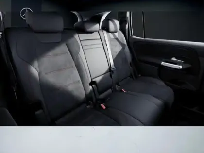 Photo 24 Mercedes GLB 200 d AMG Line