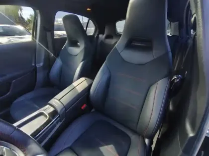 Photo 19 Mercedes Classe A Gén. IV (W177) Ph2 AMG Line 5