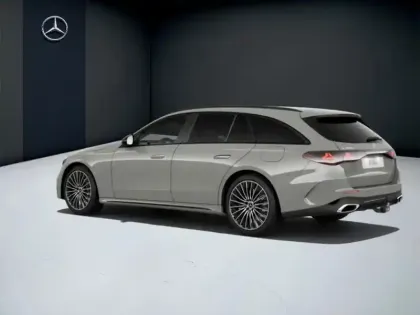 Photo 22 Mercedes CLA sse E 300 e Hybrid EQ AMG L