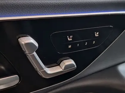 Photo 39 Mercedes CLA sse E 300 e Hybrid EQ AMG L