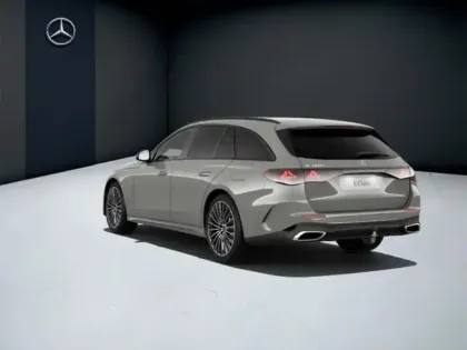 Photo 21 Mercedes CLA sse E 300 e Hybrid EQ AMG L