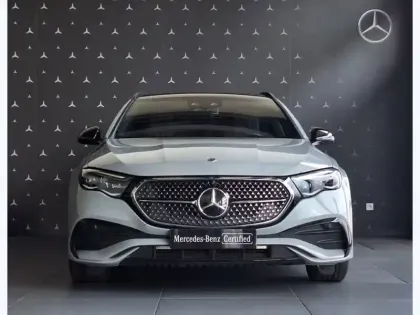 Photo 27 Mercedes CLA sse E 300 e Hybrid EQ AMG L