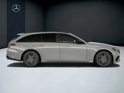 Photo 5 Mercedes CLA sse E 300 e Hybrid EQ AMG L