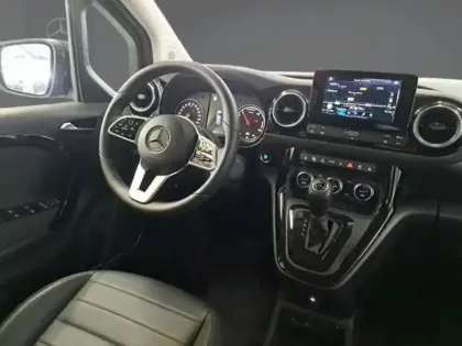 Photo 11 Mercedes Classe T 200 / PROGRESSIVE / 5 PLACES /