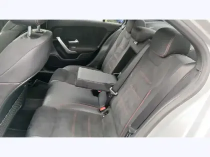 Photo 19 Mercedes Classe A Gén. IV (V177) Ph1 AMG Line 4