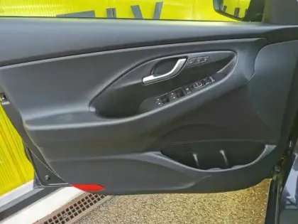 Photo 16 Hyundai I30 N Line Mild-Hybrid 1.5 T-GDI 1