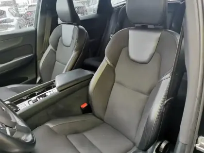 Photo 13 Volvo Xc60 Momentum Business B4 2WD 2.0 1