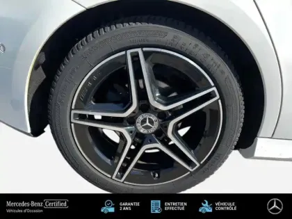 Photo 10 Mercedes Classe A 180 d AMG Line