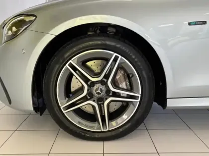 Photo 7 Mercedes Classe E 300 de 194+122 AMG Line 9G-Tro