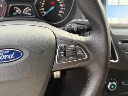 Photo 17 Ford Focus 1.5 TDCi 120 ST-Line