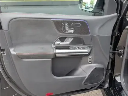 Photo 15 Mercedes Classe B Gén. III (W247) Ph1 AMG Line Edition 5