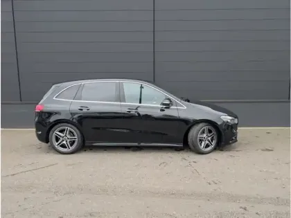 Photo 5 Mercedes Classe B Gén. III (W247) Ph1 AMG Line Edition 5