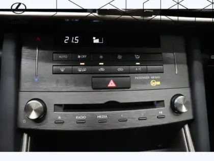 Photo 14 Lexus Is 300h