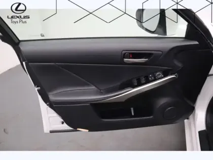 Photo 10 Lexus Is 300h