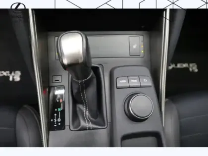 Photo 16 Lexus Is 300h