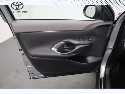 Photo 17 Toyota Yaris Gén. I Ph1 NG Collection 5