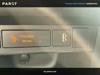 Photo 21 Toyota Yaris 116h Dynamic MY22