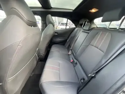 Photo 12 Toyota Corolla 184h GR Sport