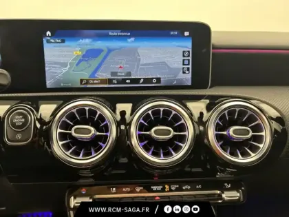 Photo 10 Mercedes Classe A 180 d AMG Line