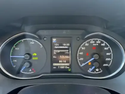 Photo 21 Toyota Yaris Hybride 1.5 100h Dynamic