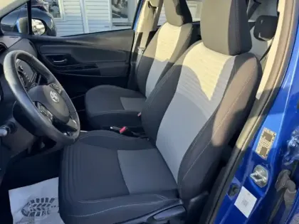 Photo 11 Toyota Yaris Hybride 1.5 100h Dynamic