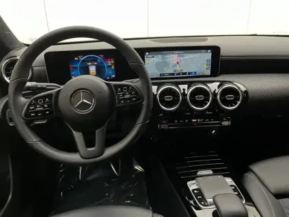 Photo 16 Mercedes Classe A 180 Style Line