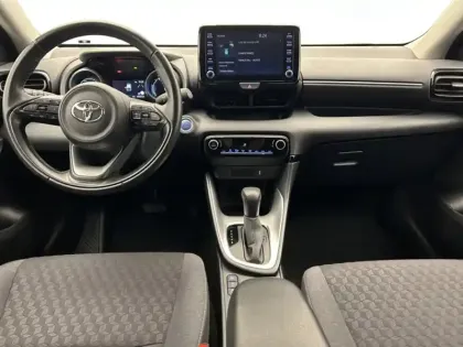 Photo 10 Toyota Yaris Hybride 116h Design