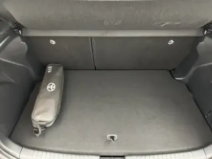 Photo 9 Toyota Yaris Hybride 116h Design