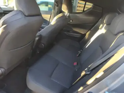 Photo 9 Toyota C-HR 2.0 Hybride 184 Design Ultimate ch