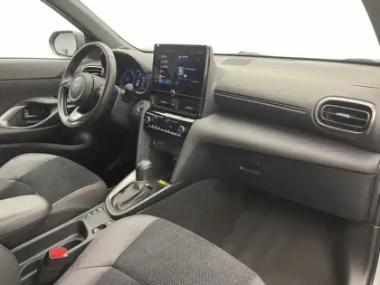 Photo 21 Toyota Yaris Hybride 1.5 HYBRID 130H GR SPORT Techno