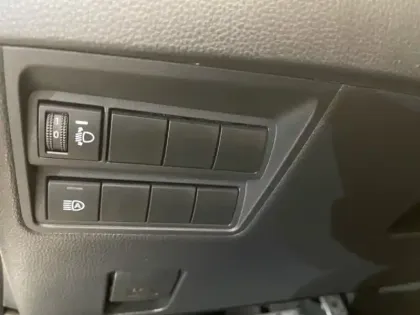 Photo 16 Toyota Yaris Hybride 1.5 HYBRID 130H GR SPORT Techno