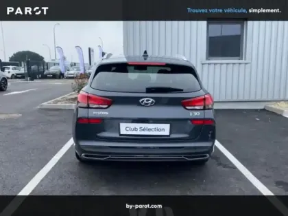 Photo 20 Hyundai I30 SW 1.0 T-GDi 120ch Hybrid 48V Creative DCT-7