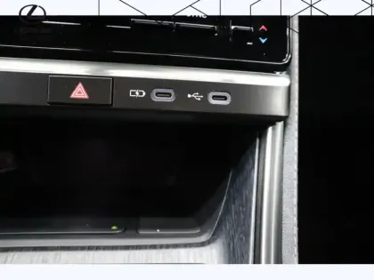 Photo 17 Lexus Lbx 1.5 136H Cool 2WD