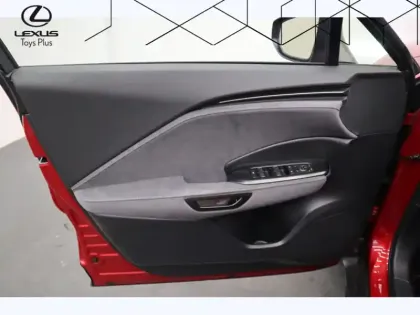 Photo 10 Lexus Lbx 1.5 136H Cool 2WD